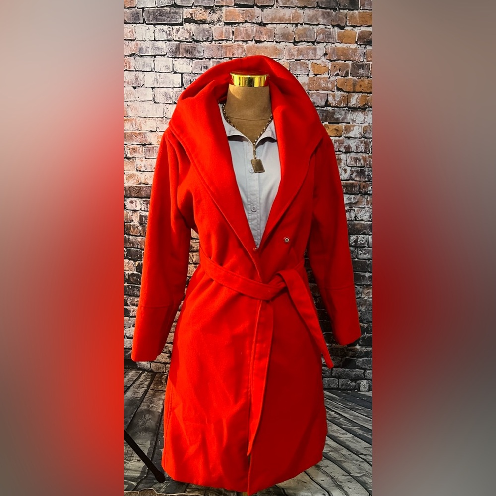 Stylish Coat with belt